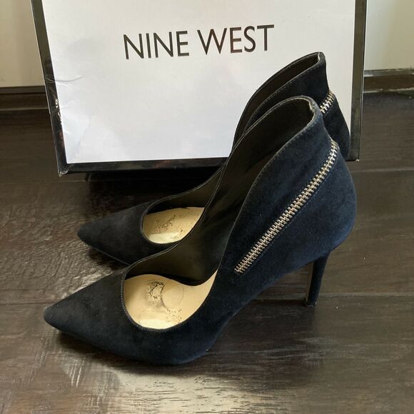 Nine West Women's Felycia Black Suede Pointed Toe Heel Zipper Detail 9.5 - Picture 2 of 9